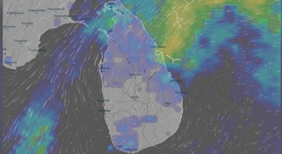 Spells of showers predicted in 2 provinces and Jaffna