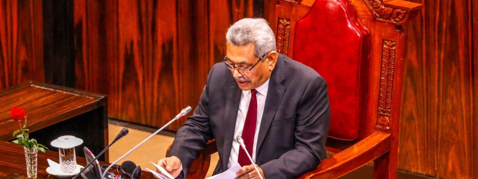 President presents policy statement in Parliament