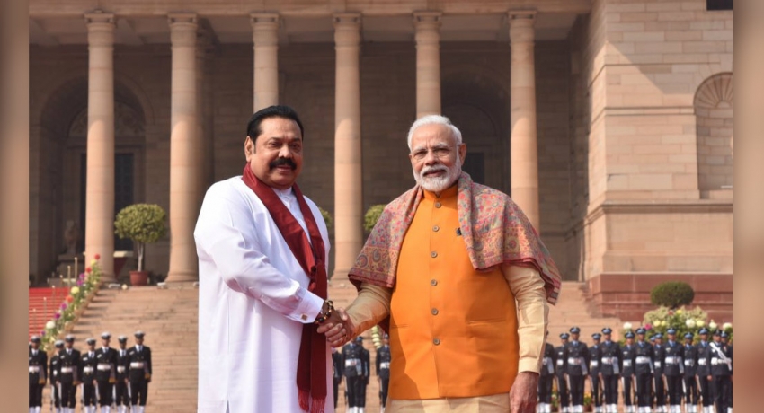 PM Mahinda Rajapaksa meets with Indian PM Narendra Modi