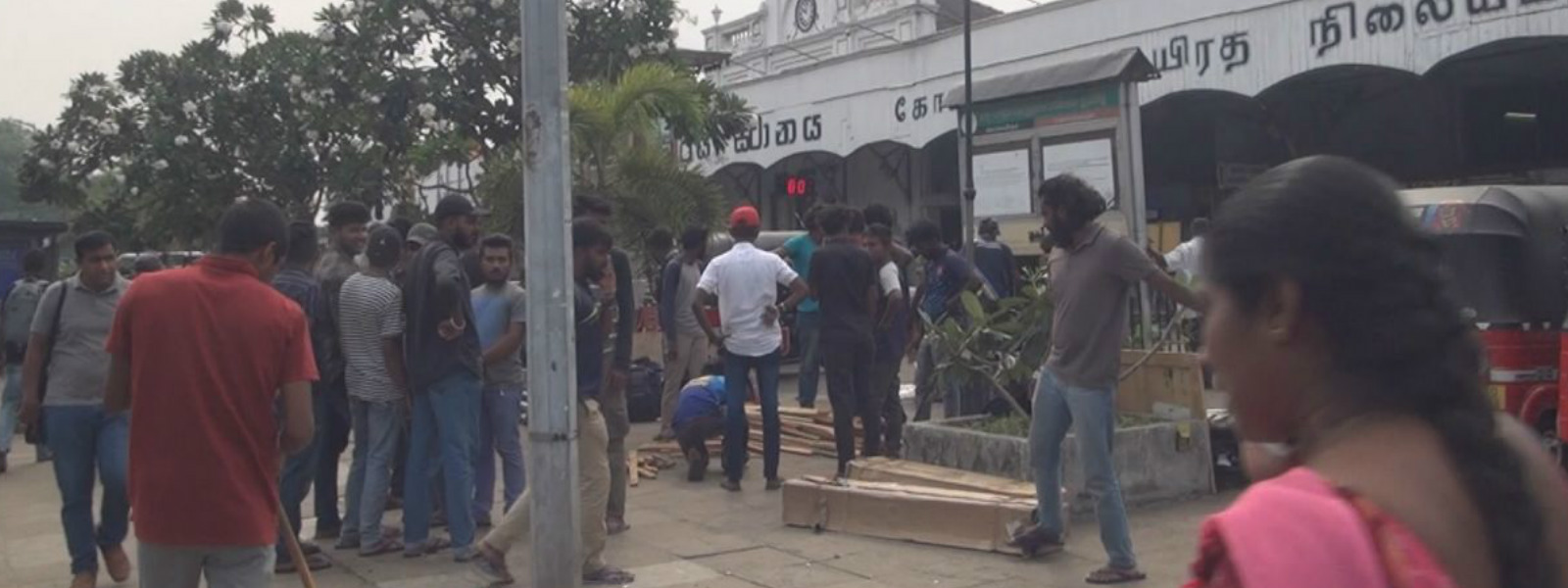Fast by University students called off 