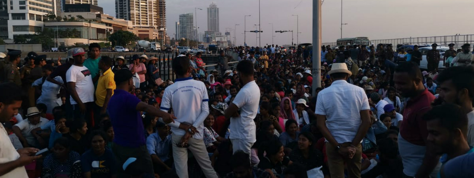 Protests in Colombo continue