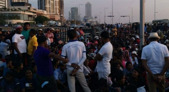 Protests in Colombo continue
