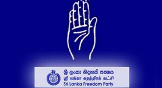 Frontline SLFP members sign nominations for general election