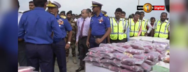 Navy brings ashore 400kg of recovered heroin