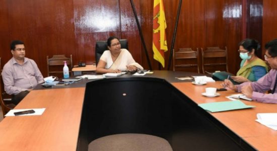  Specialists call for continued testing