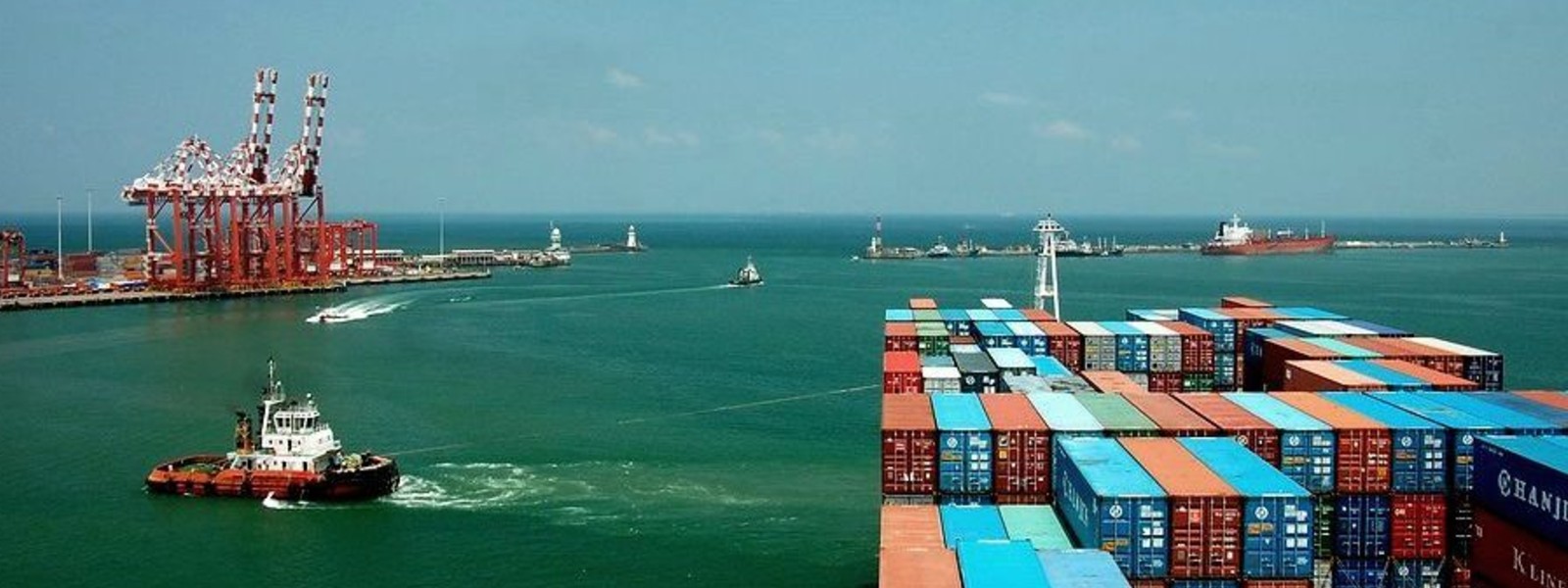 Colombo Port reaches maximum capacity