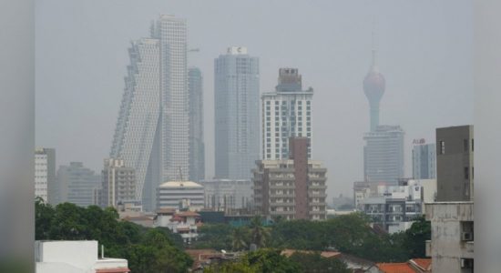 Colombo's air quality drops despite curfew