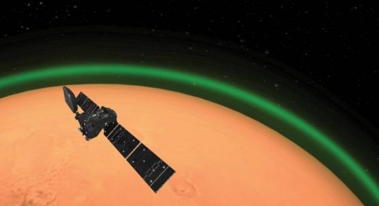 Red planet glows Green