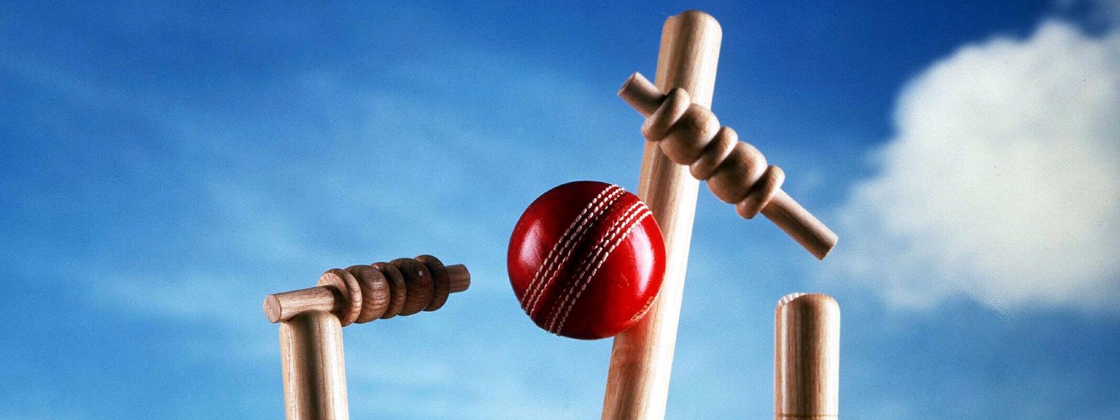 Sri Lanka outclass Bangladesh to clinch series 1-0