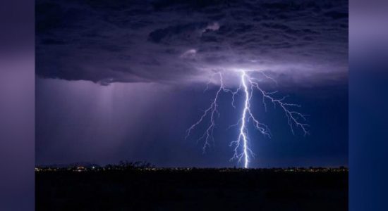 Severe lightning warning for several areas