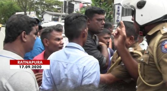 Protest against moves to relocate labour office