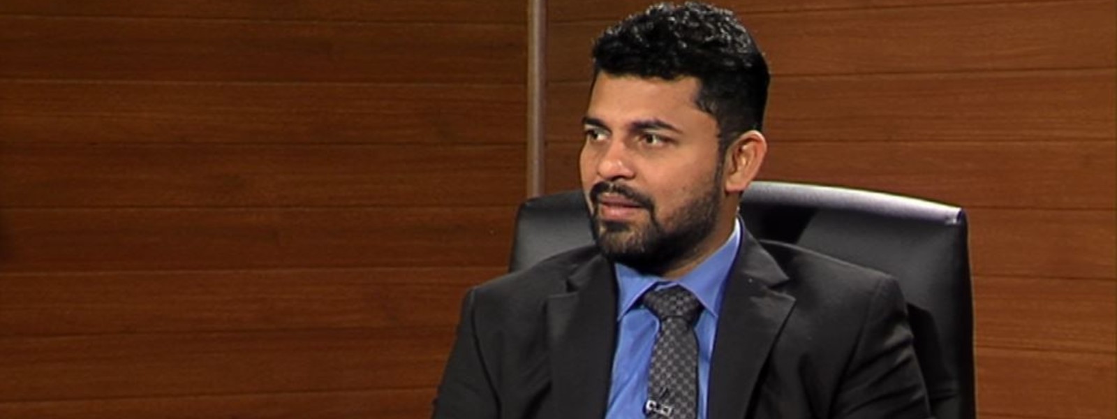 Muszhaaraff defends decision on Dual Citizenship