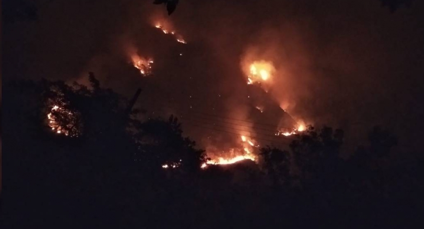Fire erupts at Ravana Ella forest reserve