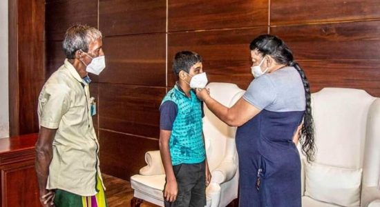(VIDEO) Former First Lady comes forward to give hope to vision impaired boy