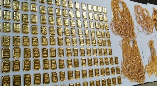 Rs. 317 Mn worth Gold Biscuits & Jewellery seized