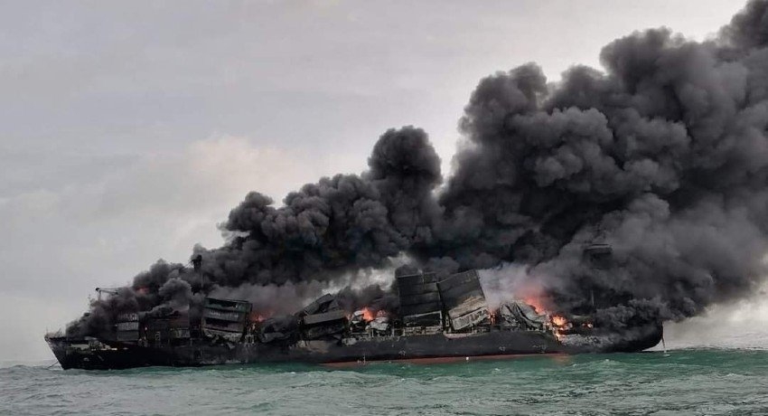 No oil spill detected following X-PRESS PEARL fire; says SLPA