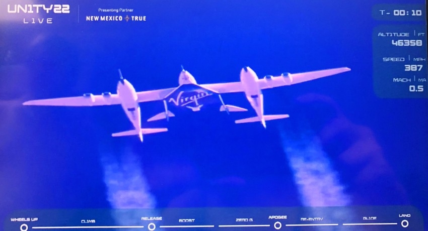 Richard Branson, crew go to space and back on Virgin Galactic spaceship