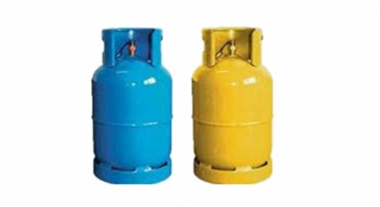 18 Liter gas cylinder to be sold at Rs. 1,150/-; Minister assures no gas shortage