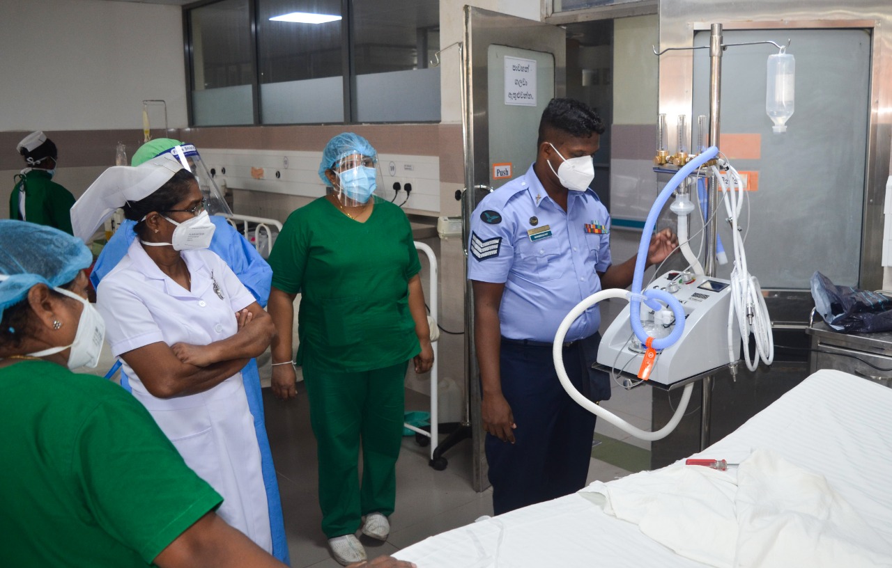 Air Force donates Humidified Oxygen Therapy Unit