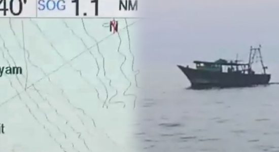 (Video) Hundreds of Indian Trawlers in Sri Lankan waters