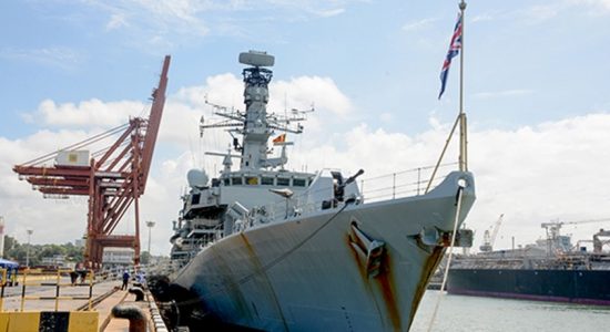 SLNS ‘Samudura’ & HMS ‘Kent’ in naval exercise