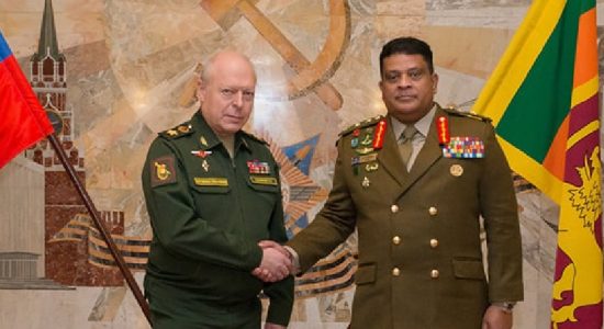 Sri Lanka & Russia discuss Military Cooperation & Goodwill