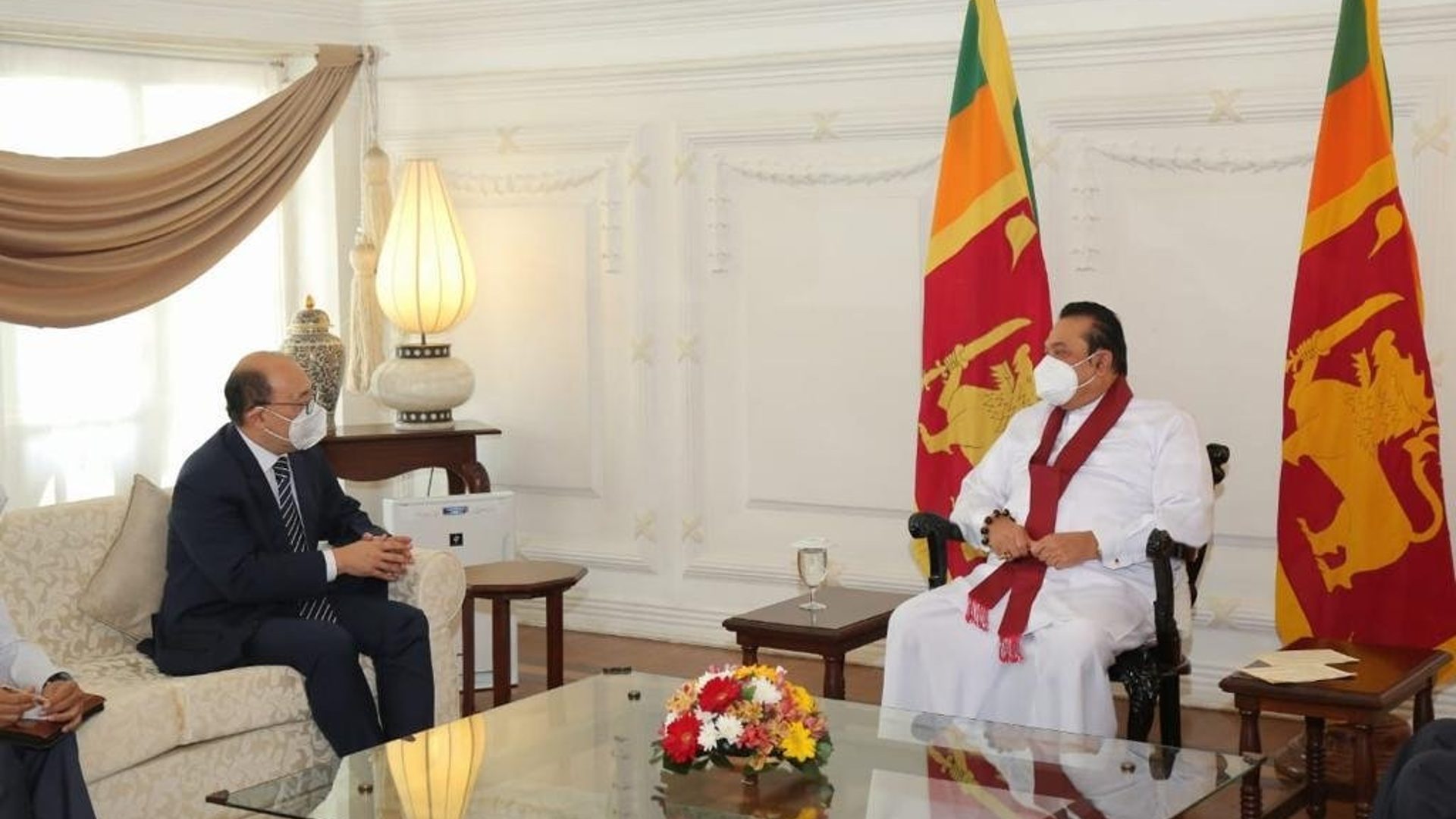 Indian Foreign Secretary meets PM Rajapaksa