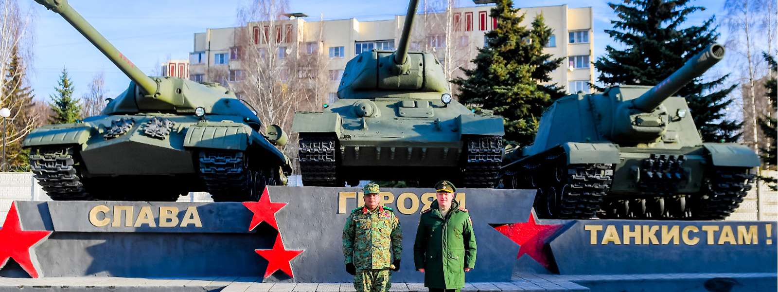 Russian elite armoured Division stages rare live session for Sri Lanka’s Army Chief