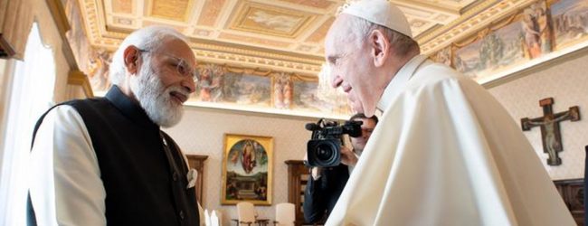 Indian PM Modi meets Pope Francis for first time