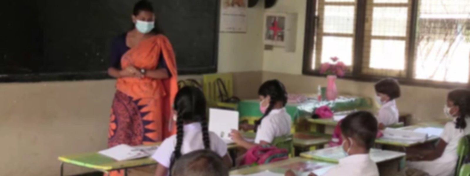 Sri Lanka opens schools for primary students