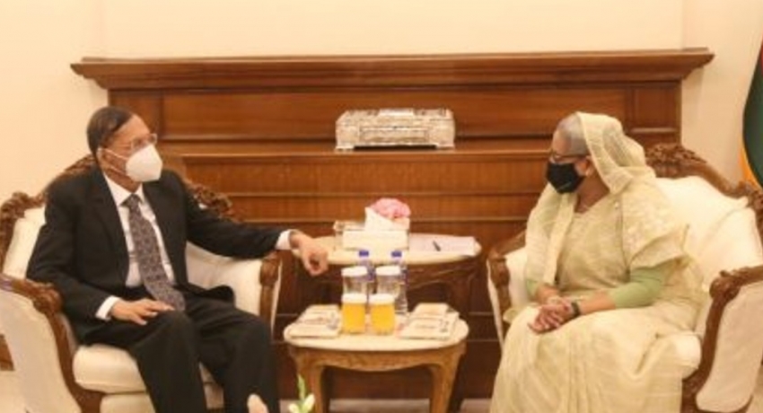 Foreign Minister meets Bangladesh PM
