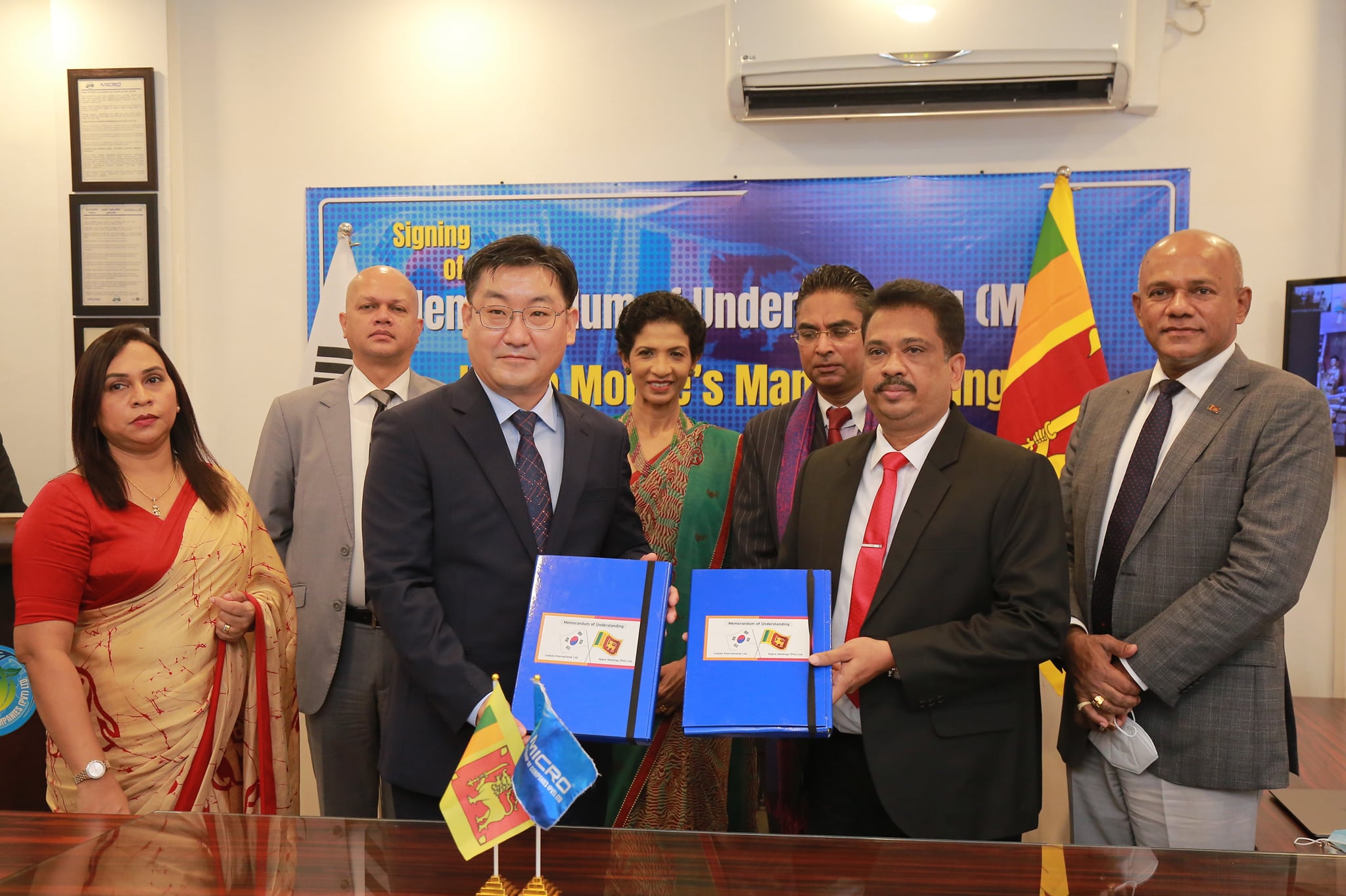 MoU signed for Sri Lanka’s first ever smart phone manufacturing plant