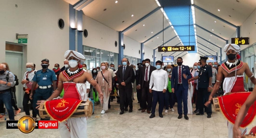 Inaugural flight from Zurich welcomed at BIA