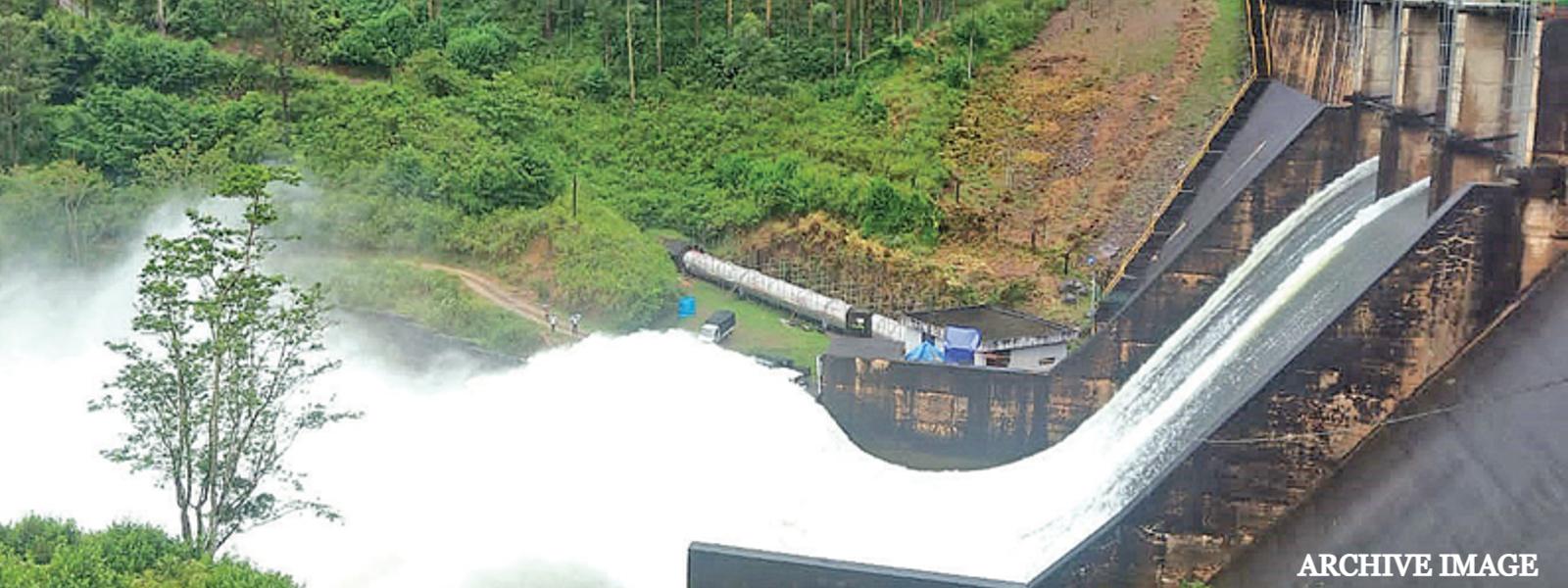 Extreme Weather: Spill gates of several reservoirs opened