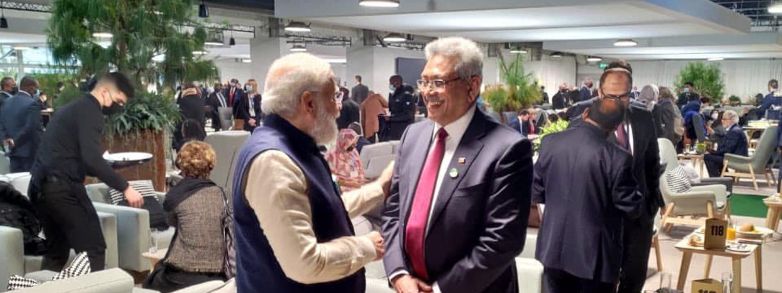 President meets Modi during COP26 in Glasgow