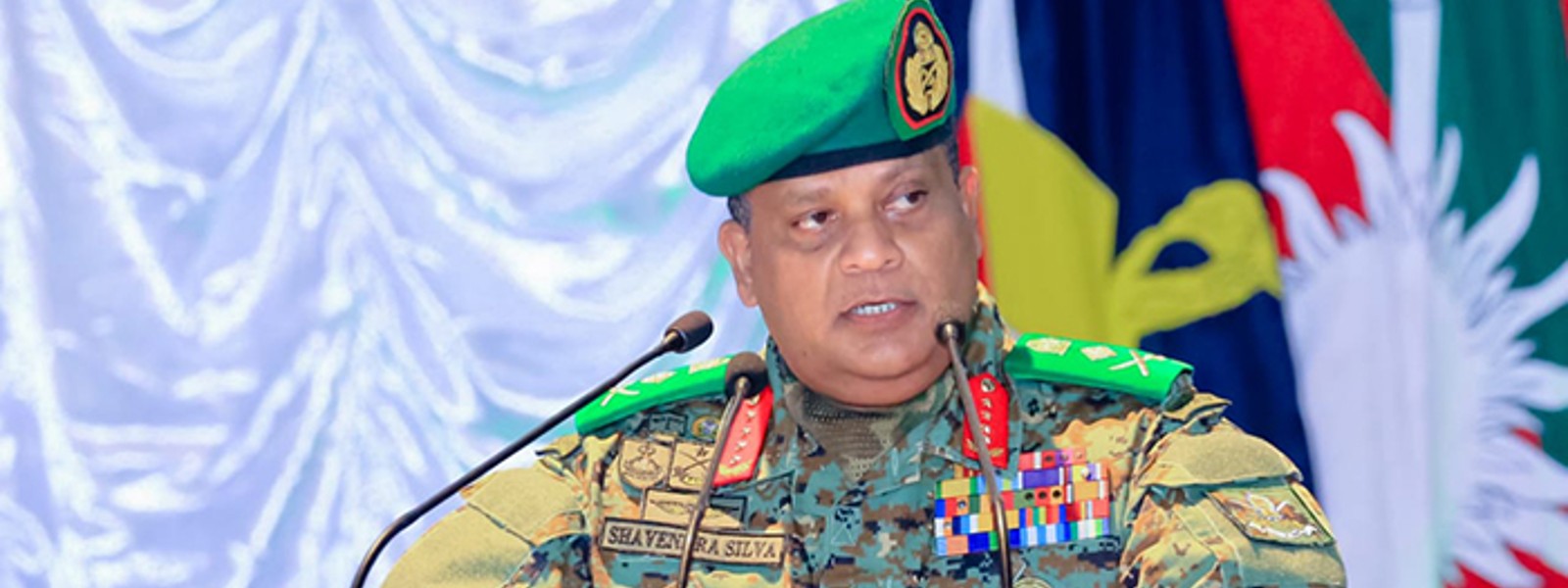 Army Chief in Jaffna, wishes troops for New Year