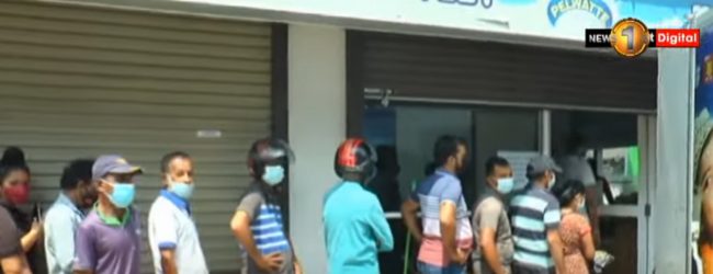 Nugegoda consumers sun-baked in the process of buying milk powder