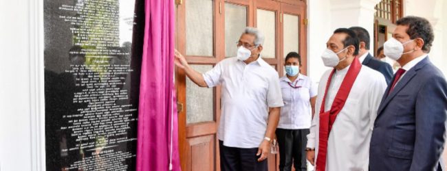 Kurunegala Hospital Doctor beaten & bitten, staffers stage protest