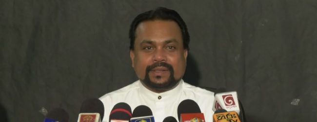 (VIDEO) ‘Will it be an issue if I say something?’  – Wimal whispers to Dinesh