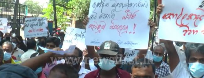 Sri Lankan fishermen protest against Indian encroachment