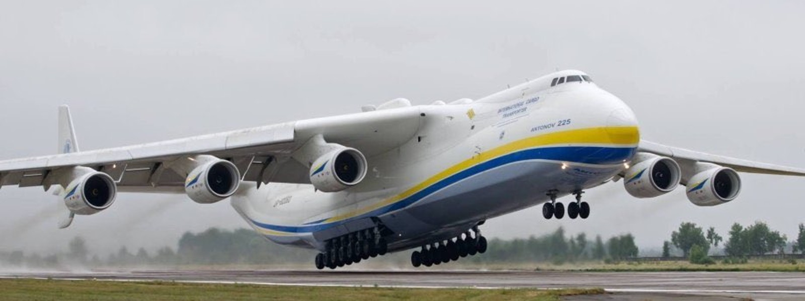 World's largest plane destroyed in Russian Attack