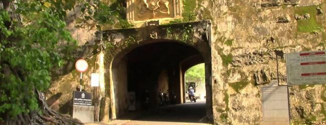 354-year-old iron gates from Galle Fort removed