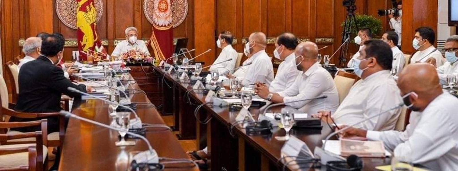 President meets with several SLFP MPs