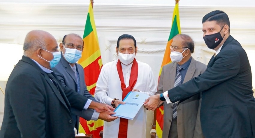 Political Persecution committee report handed over to Prime Minister