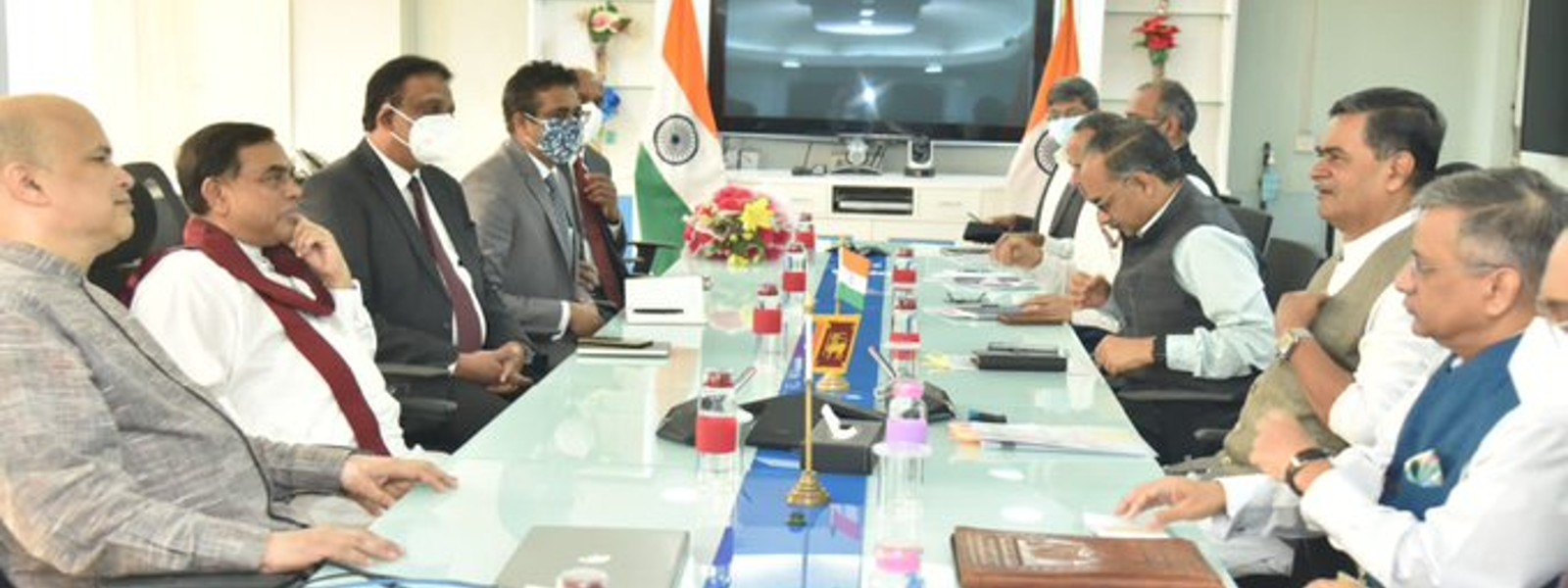 India-Sri Lanka moot power sector cooperation