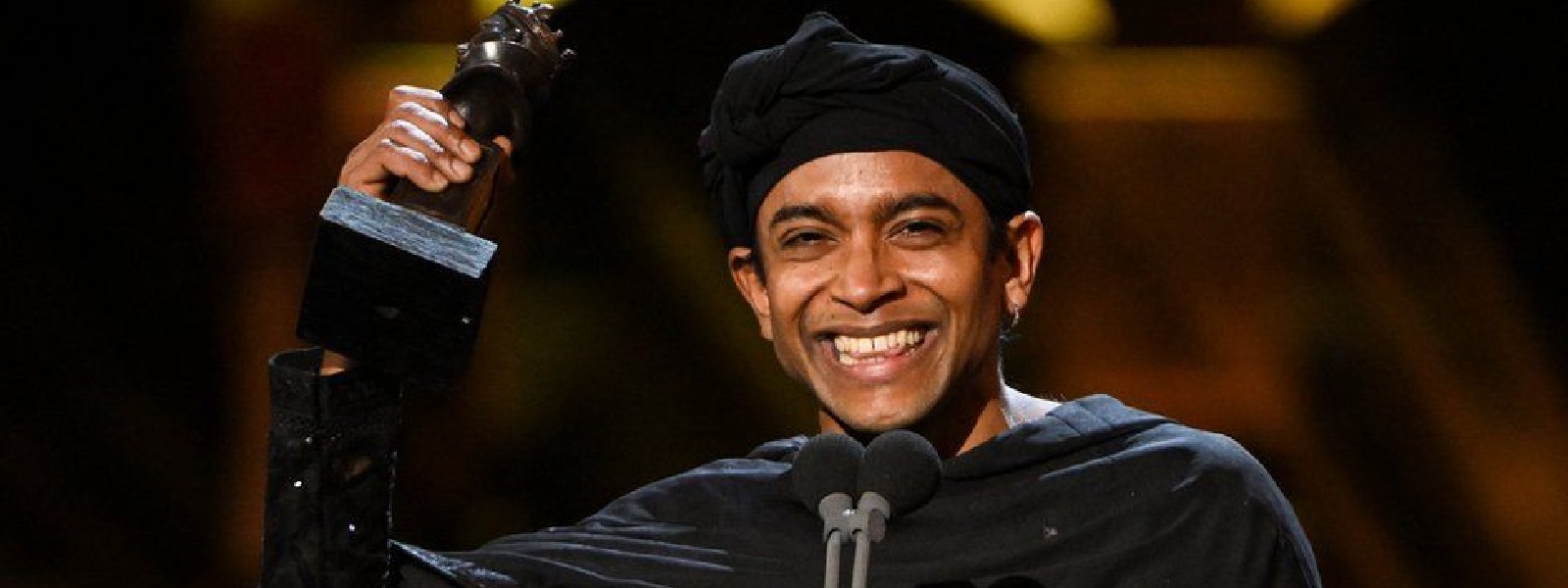 Olivier Awards Best Actor Hiran Abeysekera in Sri Lanka to support Galle Face protest