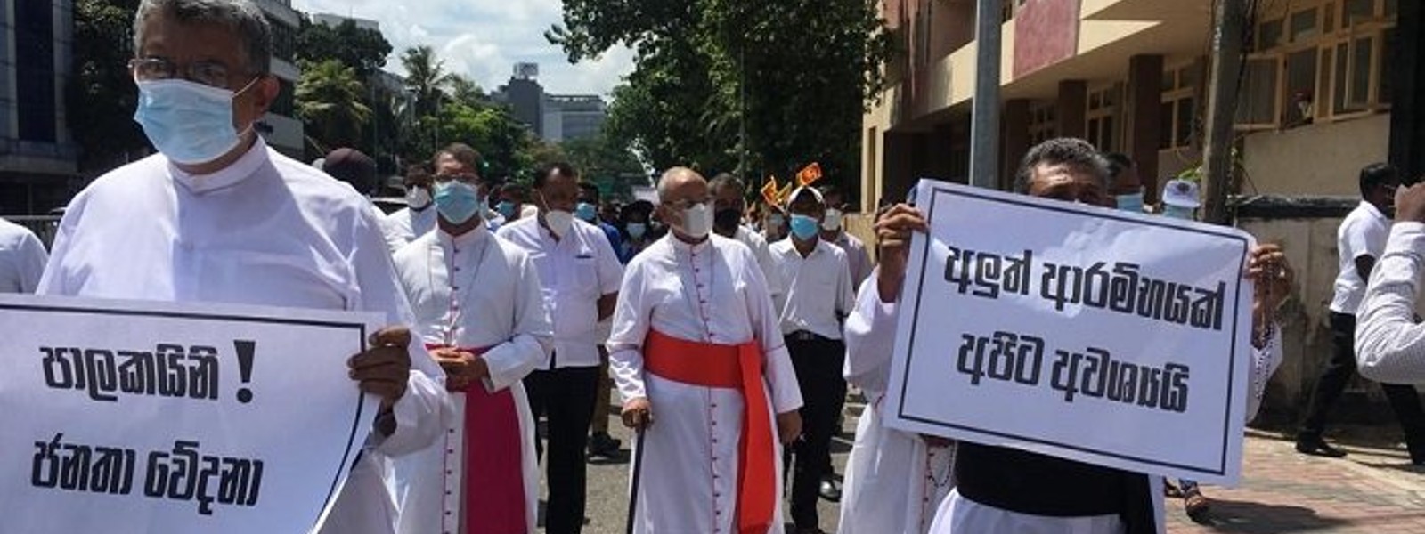 (VIDEO) Cardinal leads silent protest in Colombo