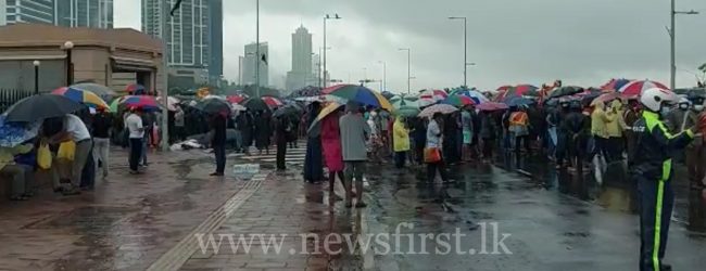 Galle Face: Protests still continue despite rain