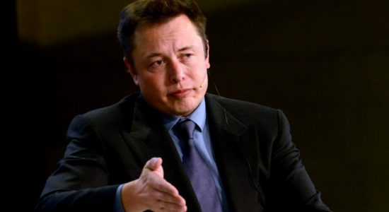Billionaire Elon Musk makes offer to buy 100% of Twitter