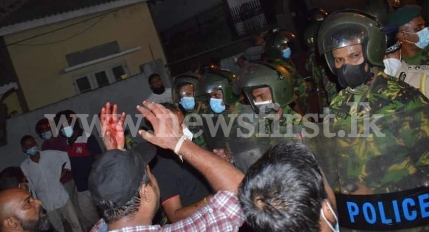Sri Lanka : Police Curfew in Colombo lifted after a night of protests